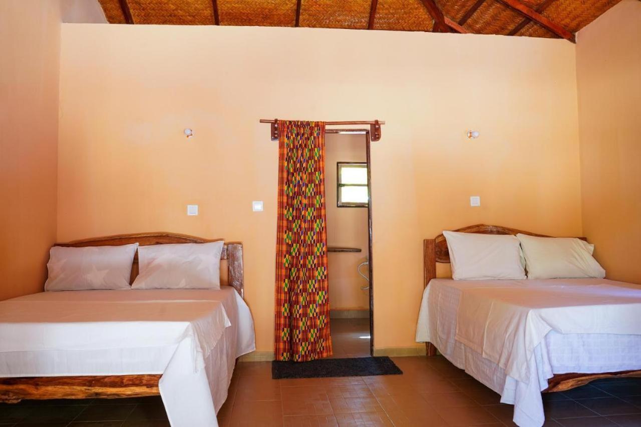 Little'S Nature Retreat Kartong Экстерьер фото